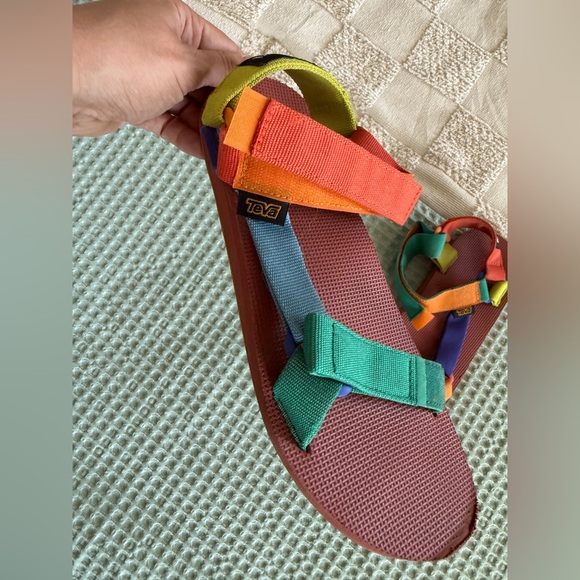 TEVAS X COTOPAXI Tevas Men’s 10/Women 11.5 - Picture 3 of 5